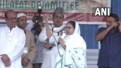 mamata banerjee in eid namaz in kolkata said bjp gaddar party muslim votebank politics west bengal