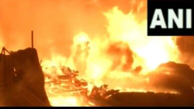 Mumbai Massive fire broke out at a scrap compound in Mankhurd area