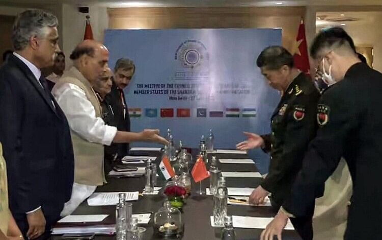 Chinese Defence Minister said China and India share common interests, even after Rajnath avoids handshake