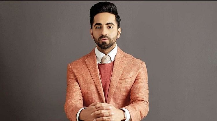 Ayushmann Khurrana Sleeping video goes viral netizes shares memes on social media