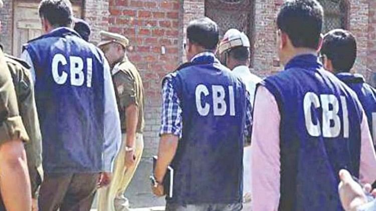 CBI arrests freelance journalist AND former Navy commander in case of alleged spying