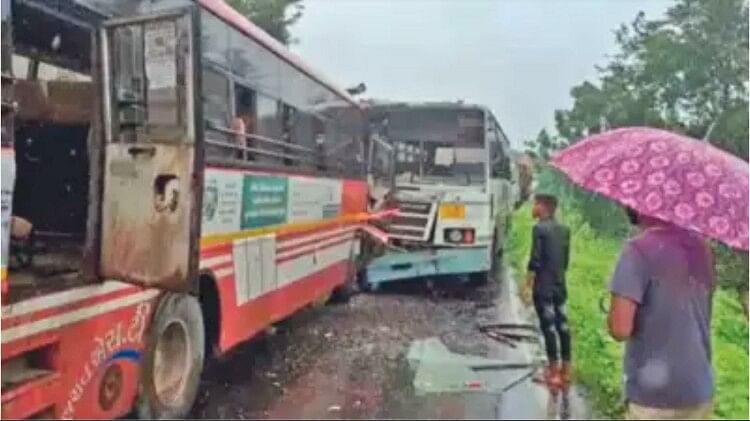 Gujarat: Five killed in collision between private luxury bus and state transport bus