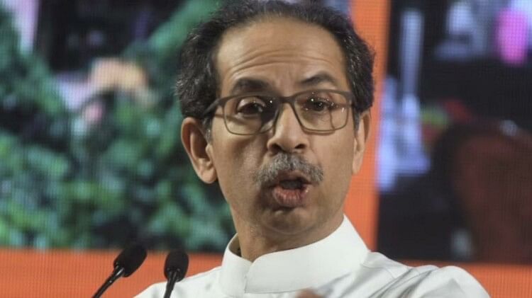 Take the refinery to Gujarat and bring good projects to Maharashtra, Thackeray appeals to the government