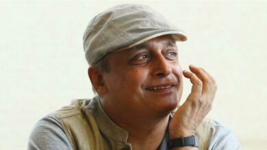 Piyush Mishra reveals he left his wife and parents for communism Actor said it destroyed him