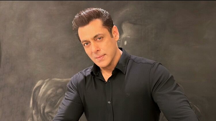 Salman Khan Tiger 3 Actor rejects marriage proposal saying My days of getting married over Mentioned SRK name