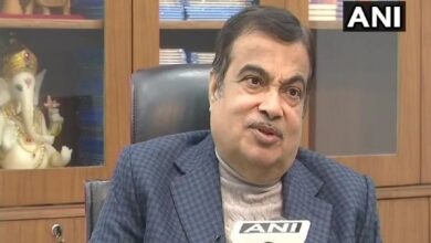 Nitin Gadkari said a huge reduction in pollution is possible by stopping use of fossil fuels in the country