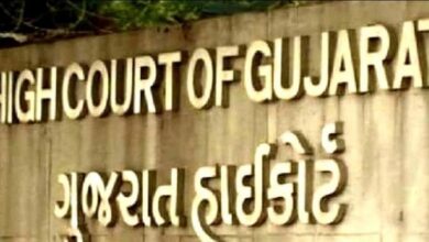 Policemen who thrashed in public in Junagadh will be prosecuted, Gujarat  High Court accepted the petition