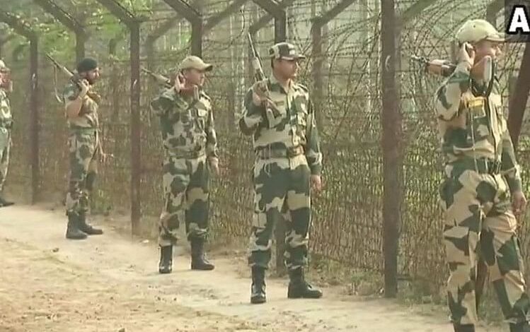 BSF arrested ten people including five indians from Meghalaya and Bangladesh border