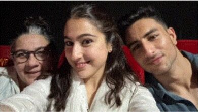 Sara Ali Khan Spend Sunday with family watched Zara Hatke Zara Bachke with mom Amrita and brother Ibrahim