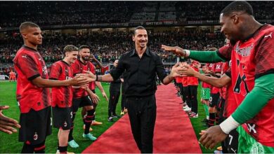 41 year old Zlatan Ibrahimovic, who scored 62 goals, retires from football, recieves guard of honor