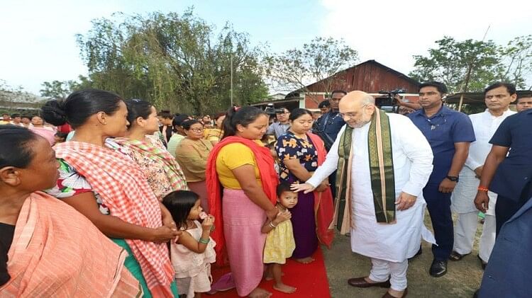 Manipur violence: Amit Shah listens to victims in Kuki and Meitei relief camps, assures peace