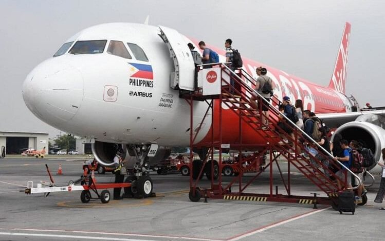 Breach of protocol AirAsia takes off without Governor on board citing delay in his reaching terminal