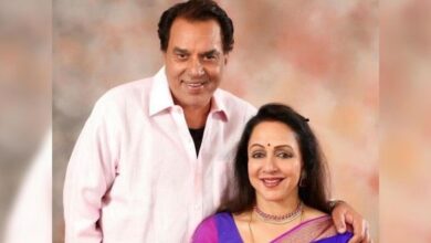 Hema Malini revealed Dharmendra booked 100 bed entire hospital for daughter Esha Deol birth