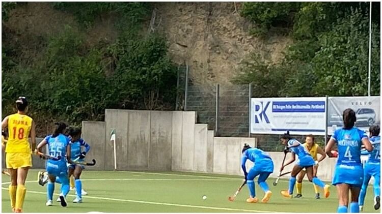 Hockey: Indian women's hockey team lost 2-3 against China, Team India is on Germany tour