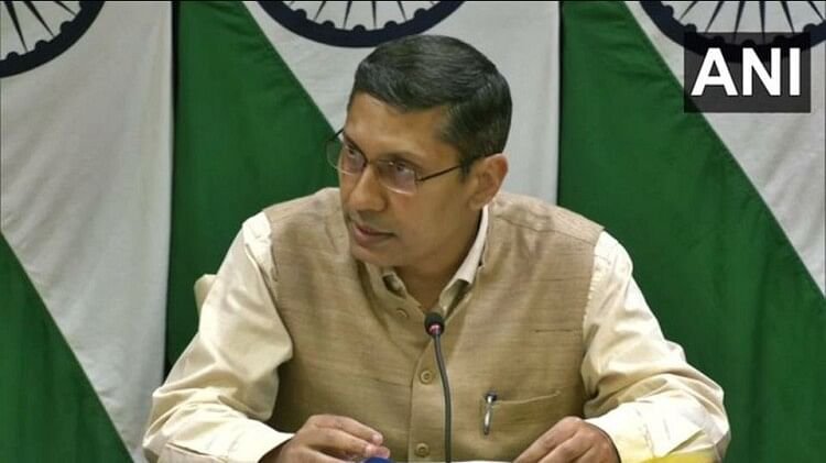 MEA spokesperson Arindam says Stapled visas were issued to some of our citizens by China, This is unacceptable