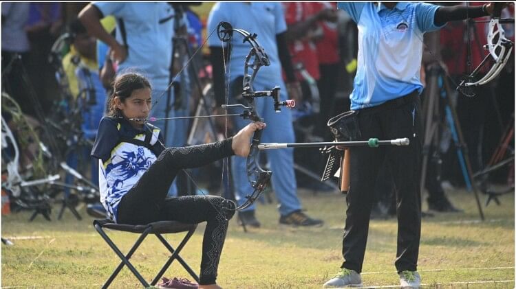 Story of Sheetal Devi world's first armless woman archer will also participate in Paris Olympic