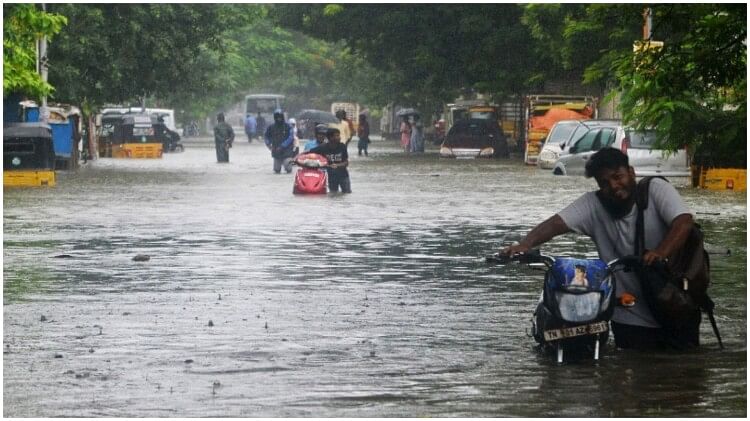 Maharashtra: Rescue resumes after devastation in Raigad, flood-like situation in 12 villages of Nanded