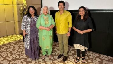 Sachin tendulkar watched Baipan Bhaari Deva Praised Film and shared Photo with Star cast