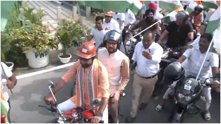 'Har Ghar Tiranga' bike rally flagged off by Vice President Jagdeep Dhankhar, from Pragati Maidan in Delhi