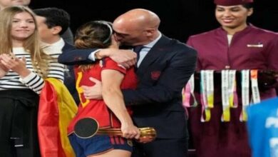 Kiss Controversy Spain Football Federation President Luis Rubiales suspended by Fifa