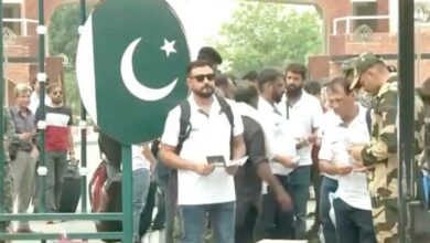 Video watch Pakistan hockey team reaches India via Attari-Wagah Border to participate Asian Champions Trophy